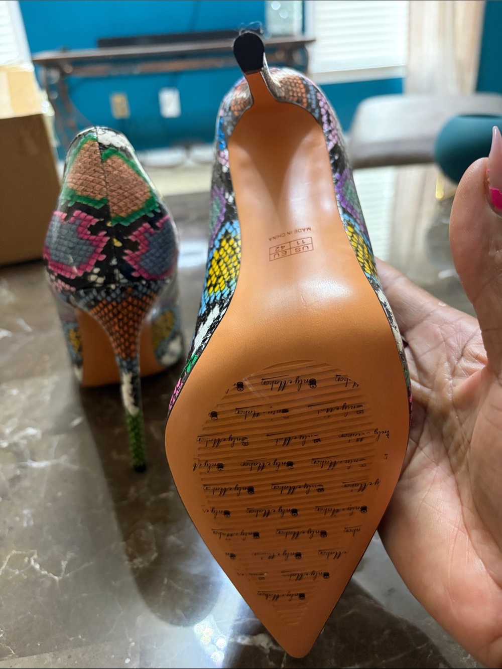 Colorful Snake-Print Pointed Pump - Multicolor - Picture 5 of 5